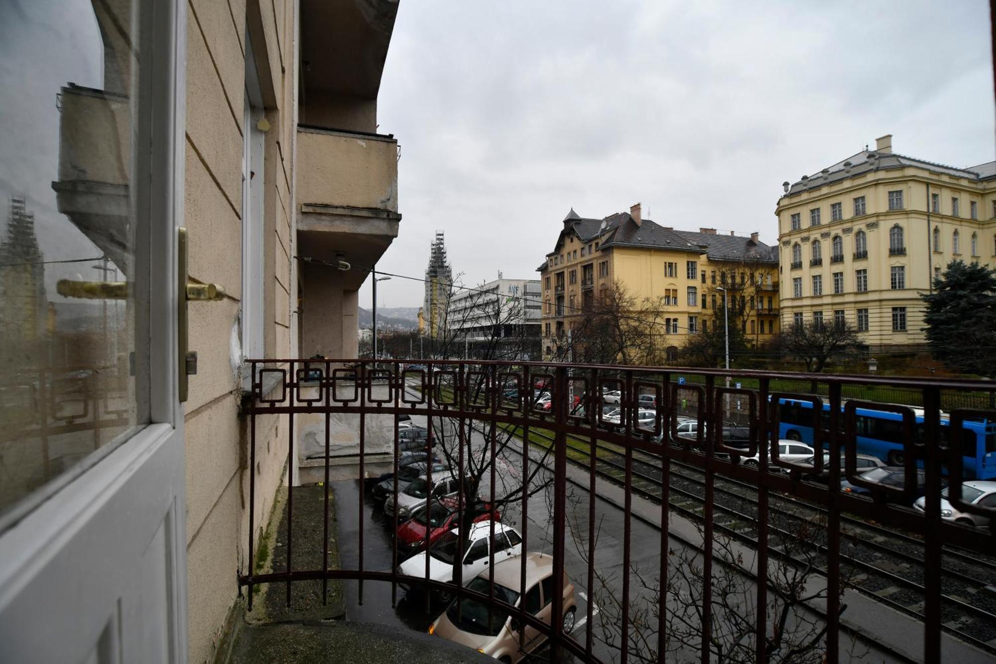 Luxuryflat Near Centre On118 Sqm, 3Br,2Bth,8Bed,Ac Apartment Budapest Bagian luar foto