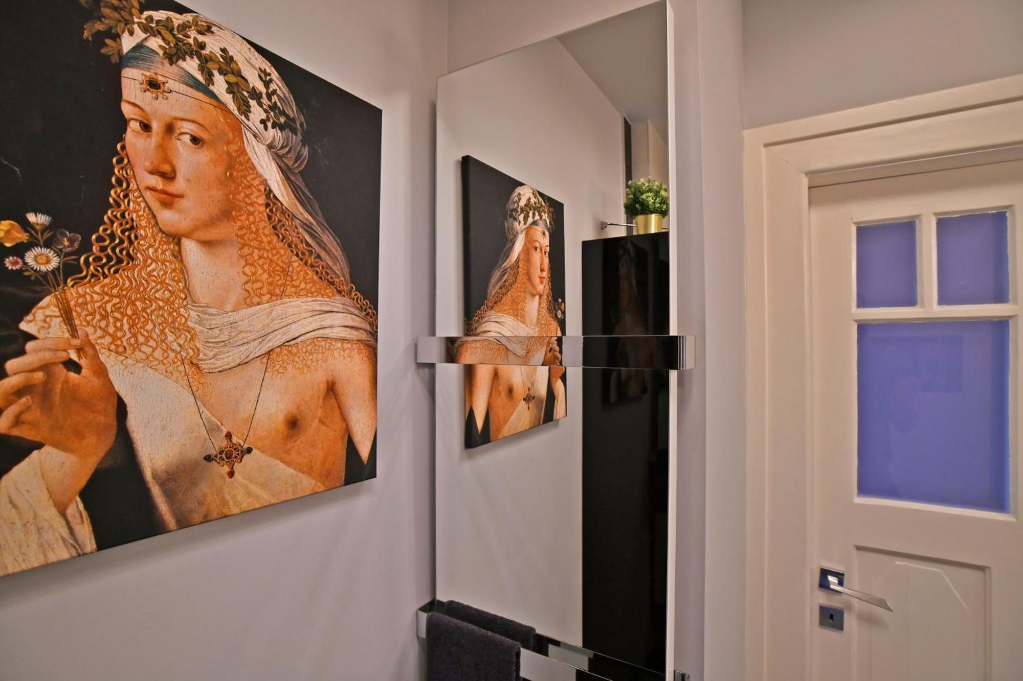 Luxuryflat Near Centre On118 Sqm, 3Br,2Bth,8Bed,Ac Apartment Budapest Bagian luar foto