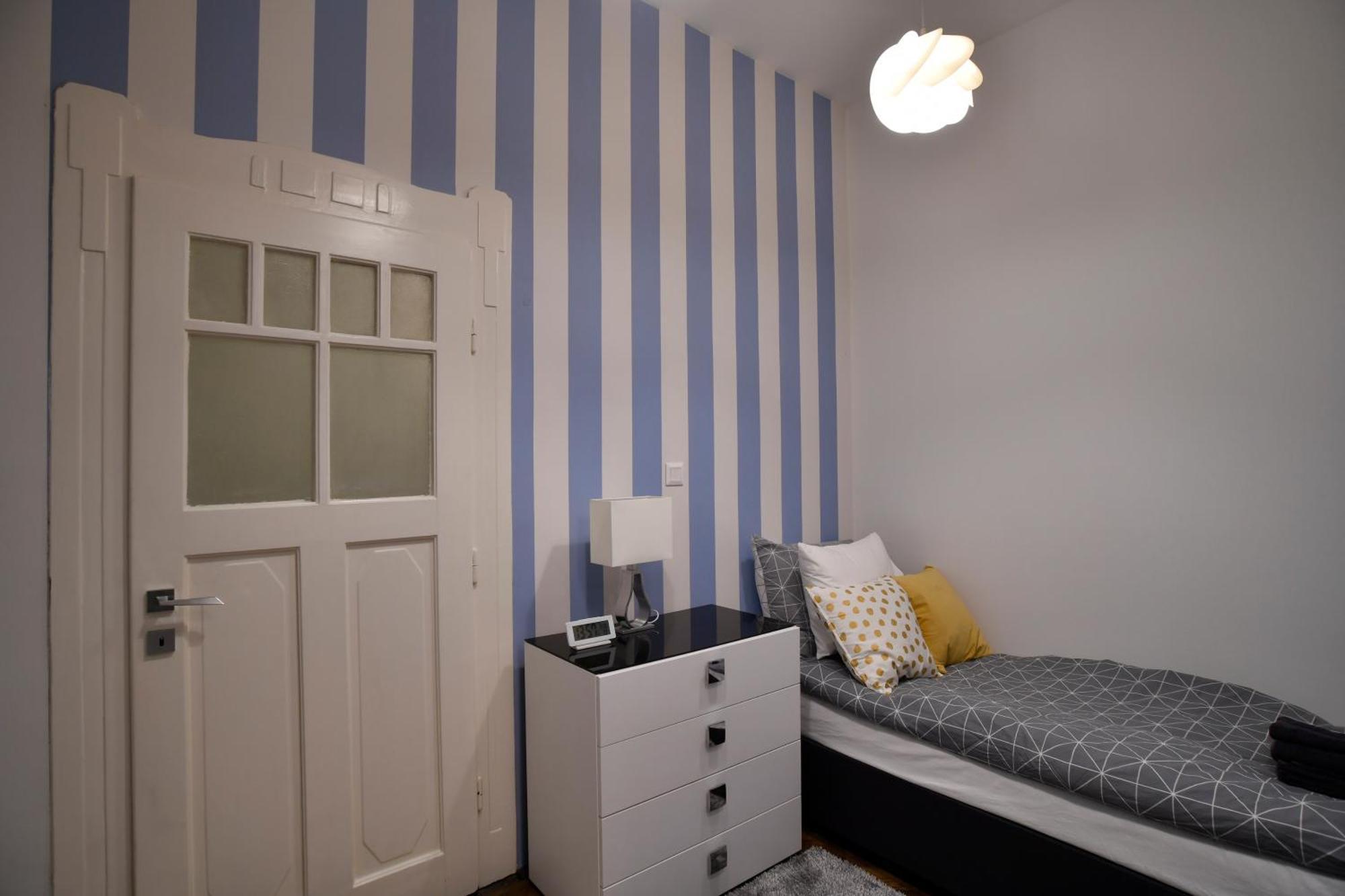 Luxuryflat Near Centre On118 Sqm, 3Br,2Bth,8Bed,Ac Apartment Budapest Bagian luar foto
